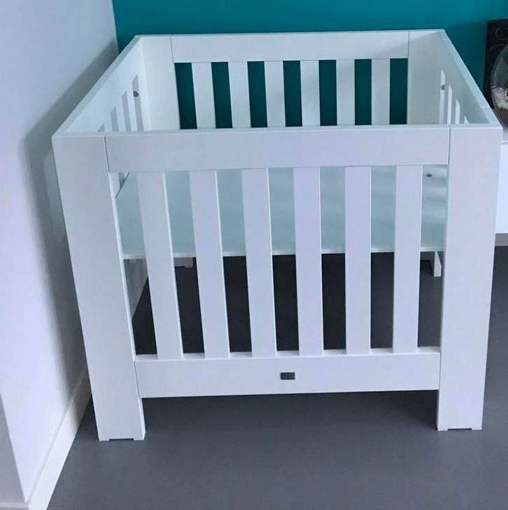 Complete box + boxkleed set, Kinderen en Baby's, Boxen, Zo goed als nieuw, Boxkleed, Ophalen