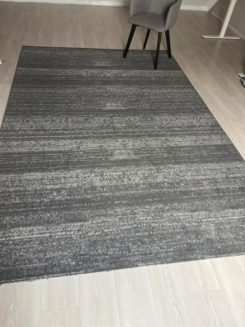 Grijs tapijt 2x3 meter – 2 stuks beschikbaar, Huis en Inrichting, Stoffering | Tapijten en Kleden, Zo goed als nieuw, 200 cm of meer