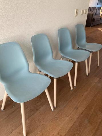 Ikea Leifarne 4 lichtblauwe stoelen