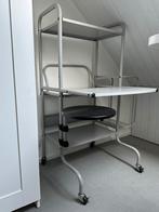 Gratis subtiel bureau computertafel, Ophalen, Met wielen, Zo goed als nieuw, Bureau