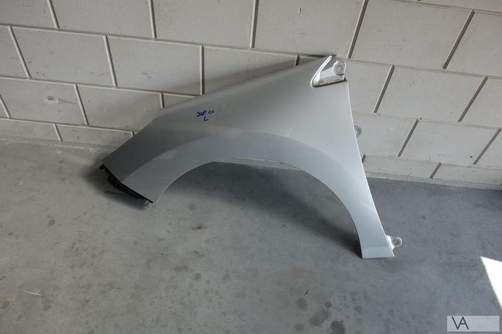 Peugeot 308 cc cabrio voorscherm spatbord links zilver €50, Auto-onderdelen, Carrosserie en Plaatwerk, Bumper, Peugeot, Gebruikt