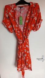 Nieuwe rode bloemetjes jurk Vero Moda, maat XL, Nieuw, Ophalen of Verzenden, Maat 46/48 (XL) of groter, Vero Moda
