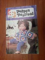 oud 3 suisses poppenfestival kleertjes breien barbie sasha, Ophalen of Verzenden, Gebruikt, Overige typen