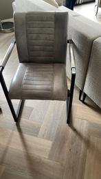 Eettafel stoel, Gebruikt, Leer, Ophalen of Verzenden, Grijs