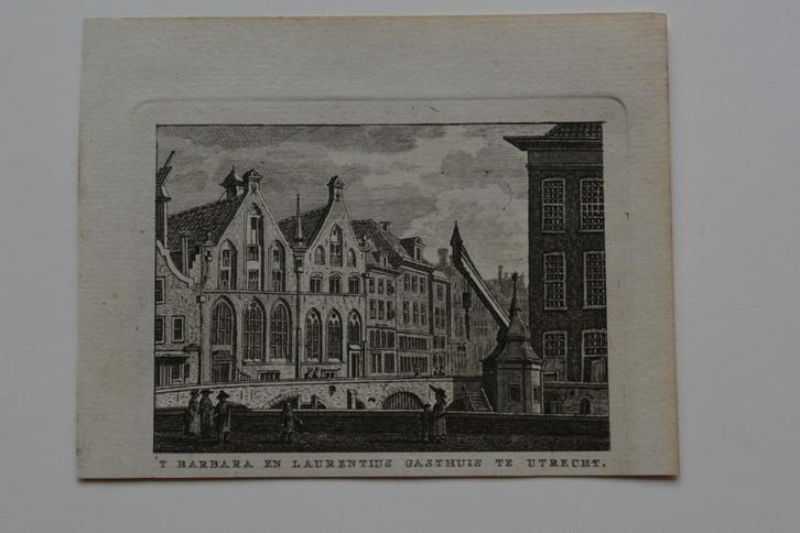 UTRECHT `T BARBARA en LAURENTIUS GASTHUIS Gravure 1786 GZ3, Antiek en Kunst, Kunst | Etsen en Gravures, Verzenden