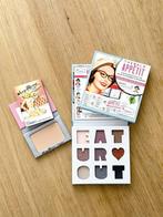 theBalm Sexy Mama Powder + Appetit Eyeshadow Palette, Ophalen of Verzenden, Nieuw, Overige kleuren, Gehele gezicht
