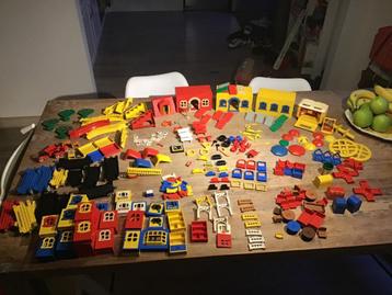 Lego Fabuland partij onderdelen beschikbaar voor biedingen