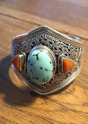 Prachtige zilveren (925) MANCHET / KLEM armband EDELSTENEN beschikbaar voor biedingen