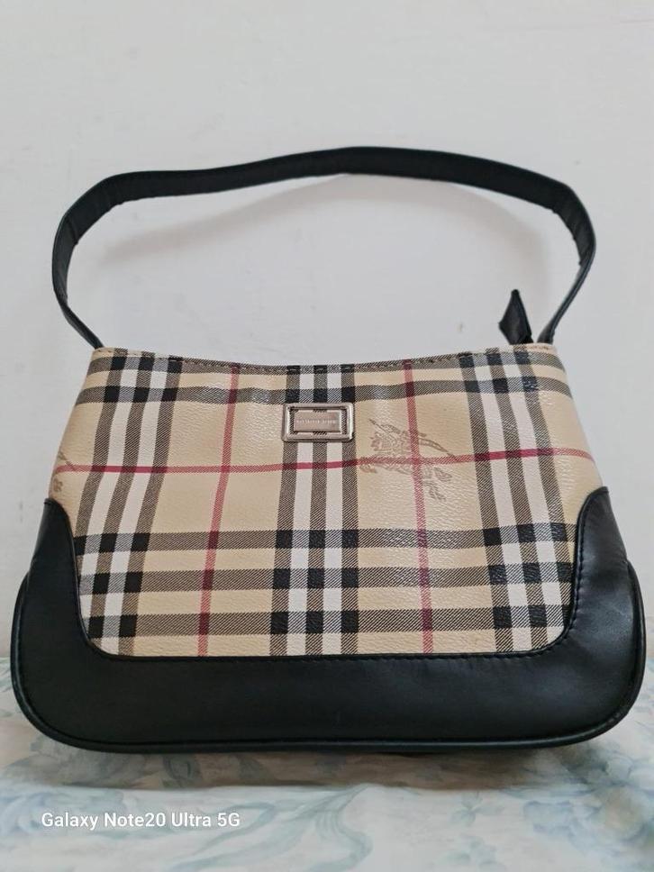Stijlvolle elegante beige tas, Sieraden, Tassen en Uiterlijk, Tassen | Damestassen, Zo goed als nieuw, Handtas, Beige, Ophalen of Verzenden