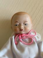Shackman vintage baby pop 10 cm bisquit porselein, Verzamelen, Poppen, Ophalen of Verzenden, Zo goed als nieuw, Babypop