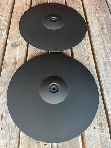 ATV cymbals  in nette staat beschikbaar voor biedingen