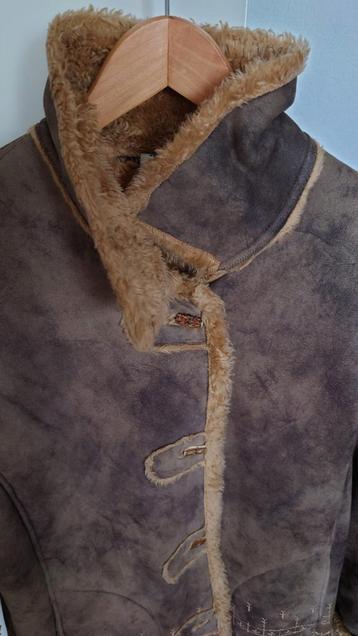 Dames Winter jas mt 40  beschikbaar voor biedingen