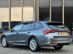 Skoda Octavia Combi 1.5 TSI MHEV Business Edition | Camera |, Auto's, Skoda, Stof, Euro 6, 4 cilinders, LED verlichting