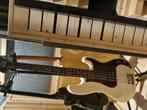Squier CV 60 precision bas, Muziek en Instrumenten, Snaarinstrumenten | Gitaren | Bas, Ophalen of Verzenden, Zo goed als nieuw