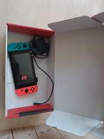 Nintendo Switch + Mario Odyssey + 128gb opslag kaart + snoer, Spelcomputers en Games, Spelcomputers | Nintendo Switch, Ophalen of Verzenden