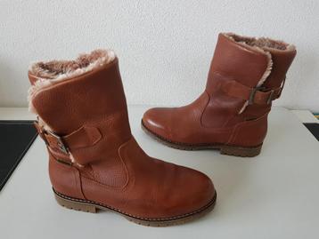Human Nature MAAT 39 waterdichte bruine leren boots // Polly beschikbaar voor biedingen