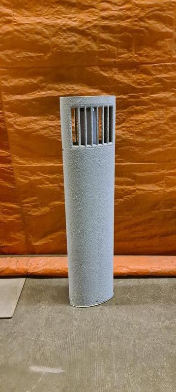 Nieuwe staande tuinlamp    beschikbaar voor biedingen
