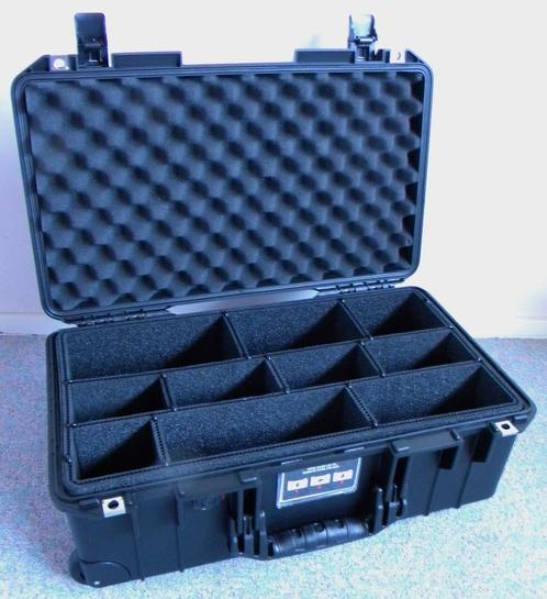 DEMO MODEL PELI AIR CASE 1535 Met Trekpak € 371.- ex. btw, Audio, Tv en Foto, Fotografie | Fototassen, Nieuw, Overige typen, Overige merken