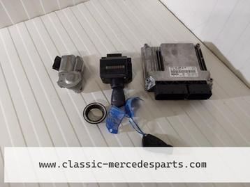 Contactslot set met ECU Mercedes W211 E-klasse 220CDI Statio beschikbaar voor biedingen