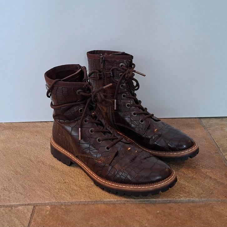 Bruine laarsjes - s.Oliver - 38, Kleding | Dames, Schoenen, Gedragen, Lage of Enkellaarzen, Bruin, Ophalen of Verzenden