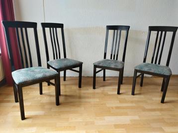 Eetkamer stoelen 4 stuks beschikbaar voor biedingen