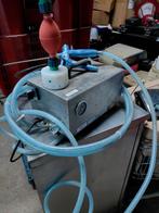 Hand pekelmachine, Ophalen