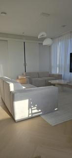 2x Naduvi Nina Velvet Beige 2-zits bank (als nieuw!), Huis en Inrichting, Banken | Bankstellen, Ophalen, 150 tot 200 cm, Velvet