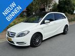 Mercedes-Benz B-klasse 200 AMG 156PK Pano•Leder•Navi, Voorwielaandrijving, Wit, 1595 cc, Handgeschakeld