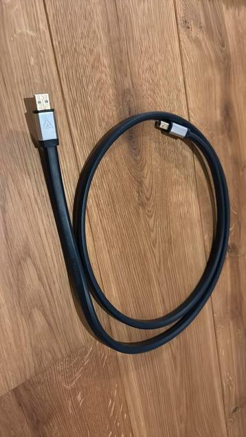 Shunyata Venom usb  beschikbaar voor biedingen