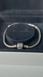 Originele Pandora zilveren Moments armband 19 cm, Sieraden, Tassen en Uiterlijk, Armbanden, Ophalen of Verzenden, Zo goed als nieuw