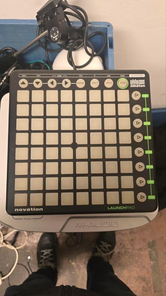 Ableton Launchpad - MIDI Controller, Muziek en Instrumenten, Midi-apparatuur, Gebruikt, Ophalen