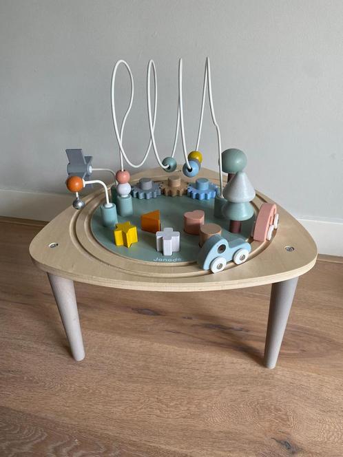 Janod Cocoon Speeltafel, Kinderen en Baby's, Speelgoed | Speeltafels, Zo goed als nieuw, Ophalen