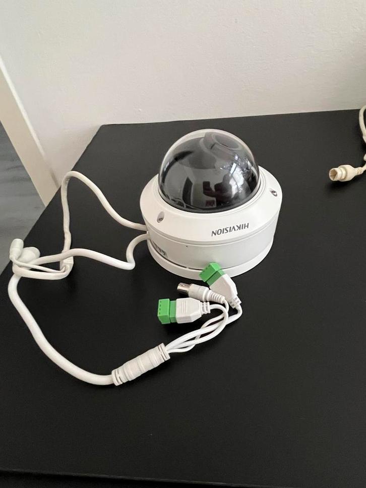 Hikvision 4K Dome IP Camera, Doe-het-zelf en Verbouw, Alarmsystemen, Zo goed als nieuw, Ophalen of Verzenden