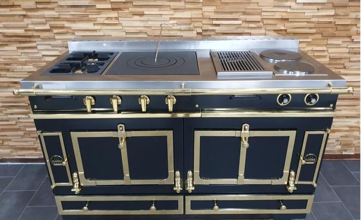 Luxe La Cornue Château 150cm Fornuis Zwart & Messing, Witgoed en Apparatuur, Fornuizen, Zo goed als nieuw, Vrijstaand, Gas, 5 kookzones of meer