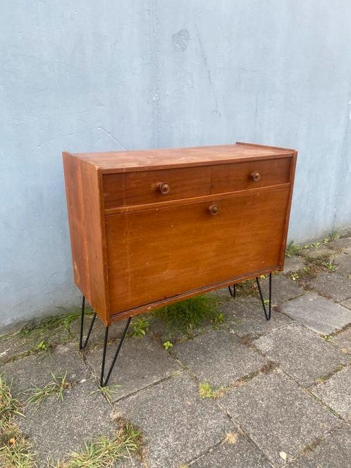 Klein vintage dressoir ‘60 opknap met laden en klep, Huis en Inrichting, Kasten | Dressoirs, Zo goed als nieuw, 50 tot 100 cm