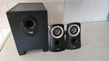Logitech 2.1 speakers 