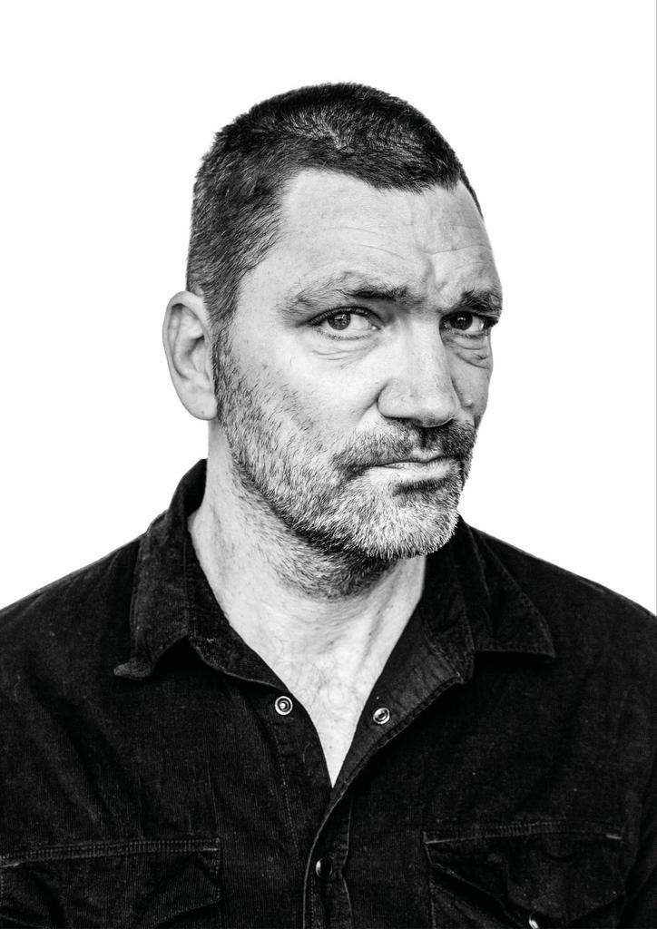 Theo Maassen Carré onbegonnen werk 1 kaartje 28nov rij 2, Tickets en Kaartjes, Theater | Cabaret en Komedie