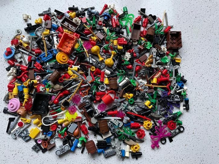 Lego grote partij allerlei attributen, Kinderen en Baby's, Speelgoed | Duplo en Lego, Gebruikt, Lego, Ophalen of Verzenden