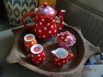 OILILY THEESERVIES 5-DELIG - IN NIEUWSTAAT-VERZAMEL, Ophalen of Verzenden, Zo goed als nieuw, Porselein, Compleet servies