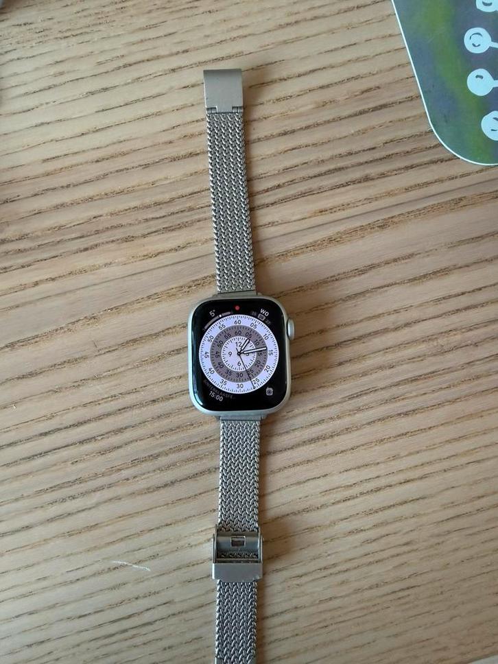 Apple watch 7 series 41mm, Sieraden, Tassen en Uiterlijk, Smartwatches, Zo goed als nieuw, iOS, Zilver, Ophalen