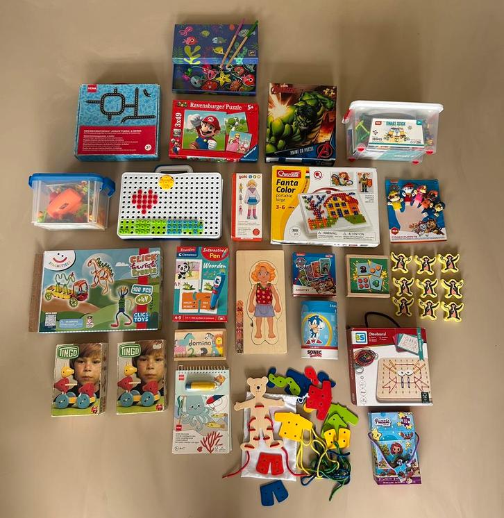 Grote partij speelgoed, Hobby en Vrije tijd, Knutselen, Zo goed als nieuw, Materiaal, Ophalen of Verzenden