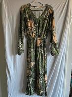Nieuwe jurk groen 40 42 44, Maat 42/44 (L), Nieuw, Ophalen of Verzenden, Onder de knie
