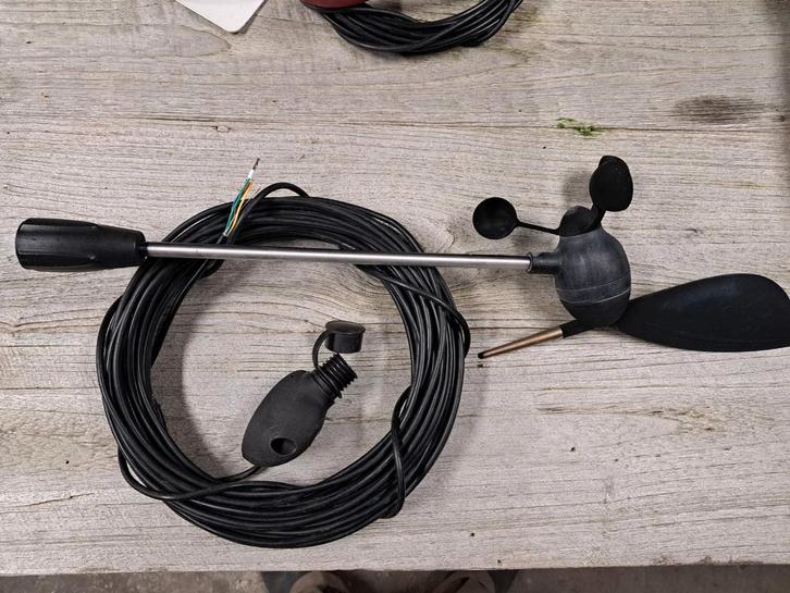 Raymarine Windgever incl basis en 17,5m kabel., Watersport en Boten, Navigatiemiddelen en Scheepselektronica, Gebruikt, Kabel of Apparatuur