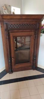 Leuk hoekkastje, Ophalen of Verzenden, Rond, Minder dan 50 cm