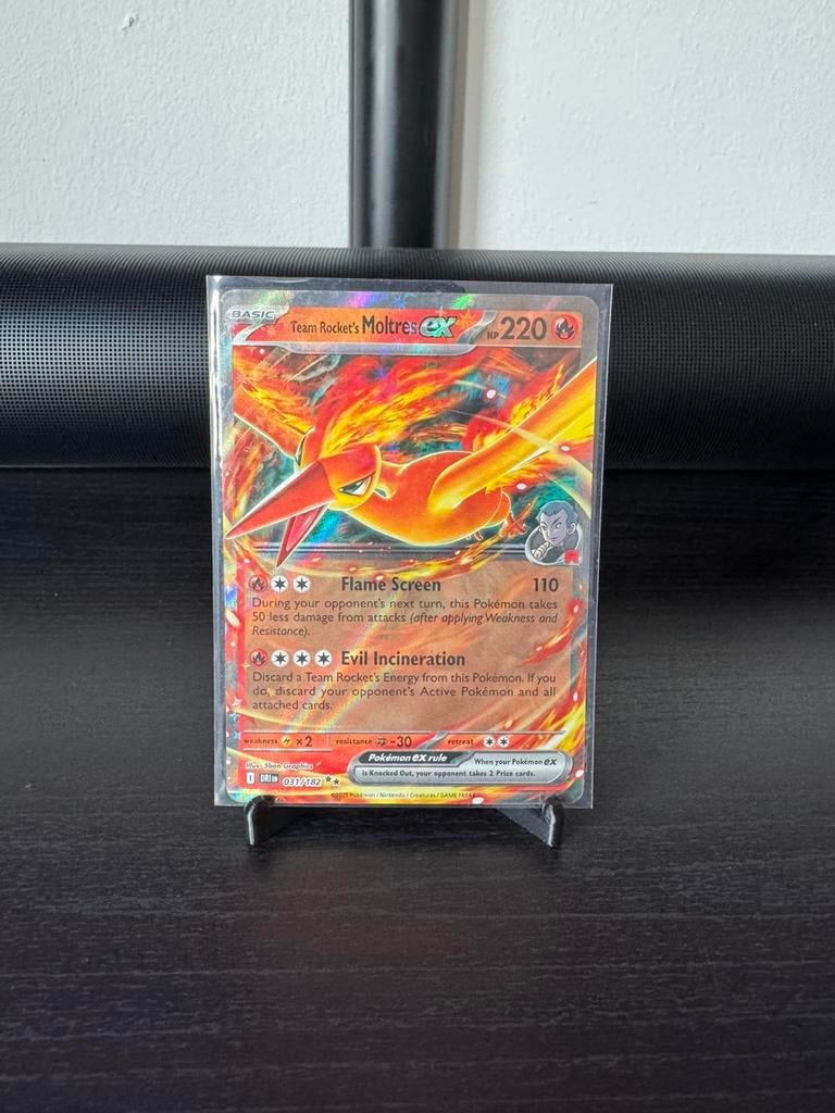 Team rocket’s Moltres ex Destined Rivals Pokemon 031/182, Ophalen of Verzenden, Zo goed als nieuw