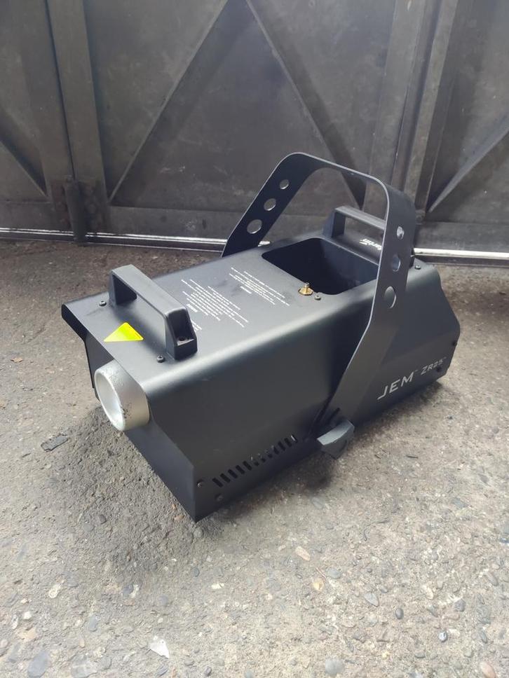 Rookmachine verhuur Halloween, Muziek en Instrumenten, Licht en Laser, Zo goed als nieuw, Rookmachine, Ophalen