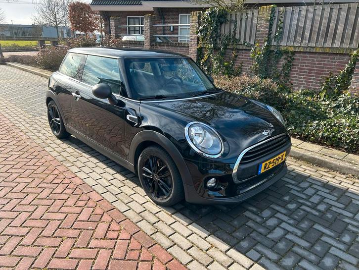 Mini ONE 2015 Zwart, Auto's, Mini, Particulier, Benzine, C, Hatchback, Handgeschakeld, Geïmporteerd, Zwart, Voorwielaandrijving