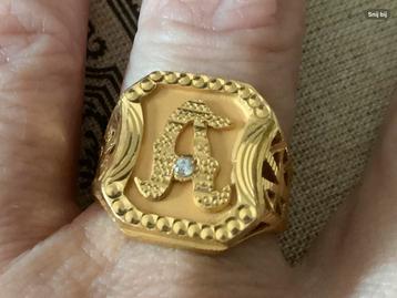 Vintage gouden ring Letter A ,met diamant , 22 kar. 916/1000 beschikbaar voor biedingen