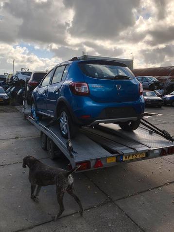 Onderdelen Dacia Sandero Stepway 2015 beschikbaar voor biedingen
