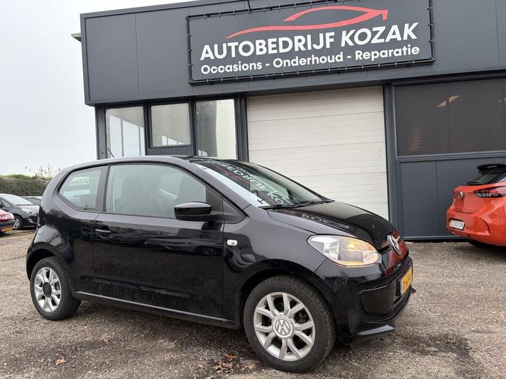 Volkswagen up! 1.0 High up! AIRCO NAVI NIEUWE APK (bj 2012), Auto's, Volkswagen, Bedrijf, Te koop, up!, ABS, Airbags, Airconditioning